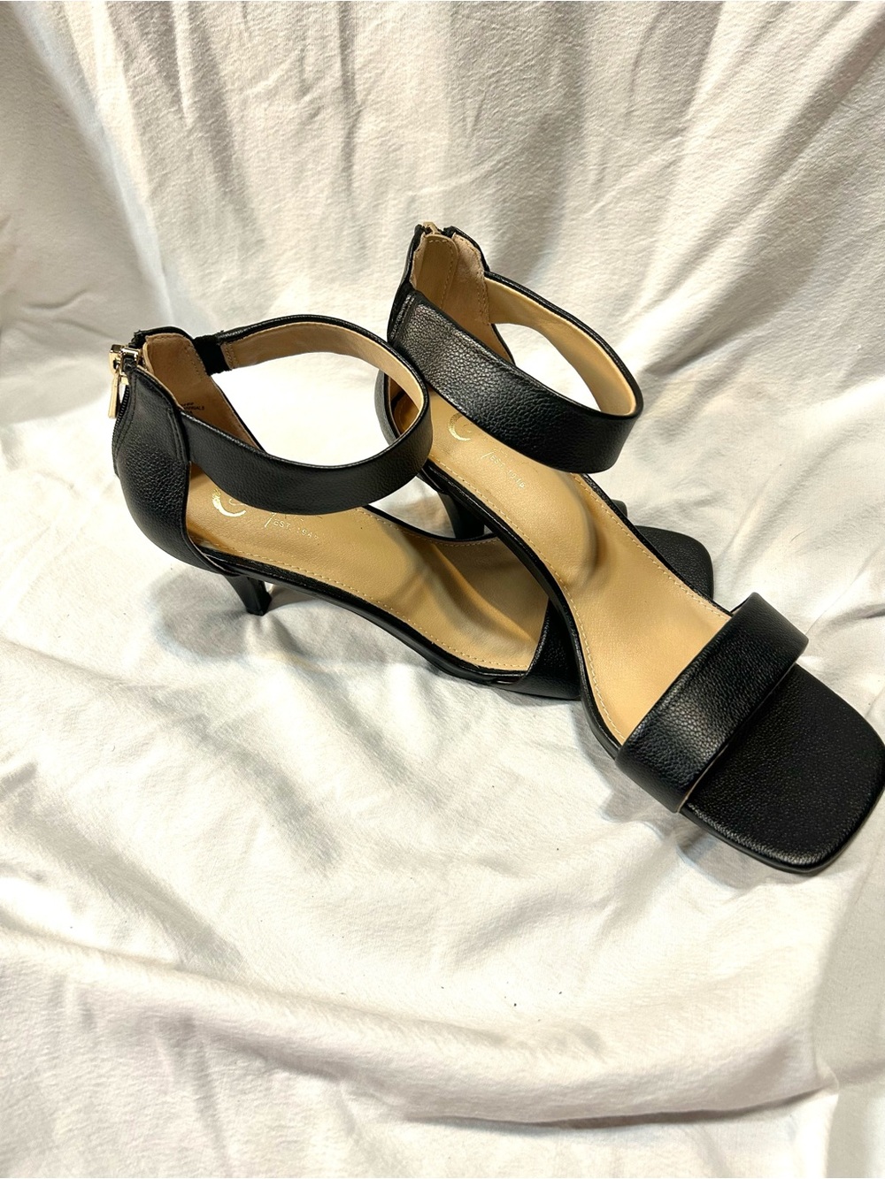 Women's Black Ankle-Strap Mid Heel Sandals